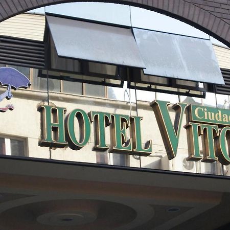 Hotel Ciudad De Vitoria Santiago Luaran gambar