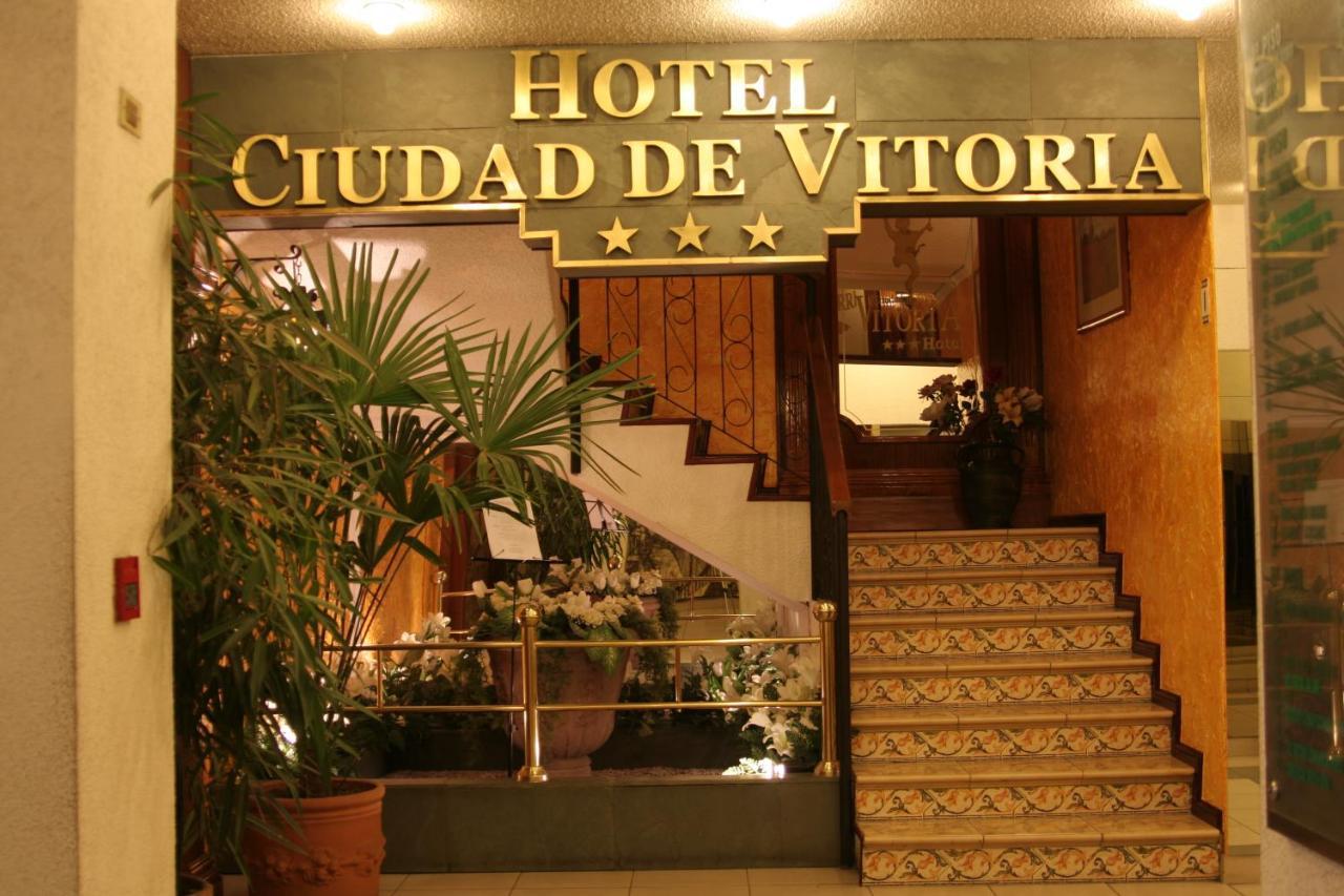 Hotel Ciudad De Vitoria Santiago Luaran gambar